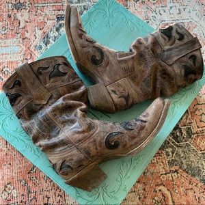 Corral Boots - Buckle Exclusive
